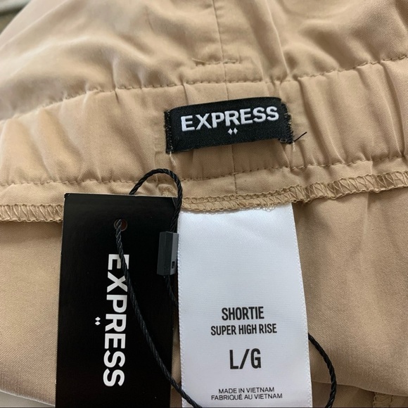 Express Paper Bag Waist Shortie High Rise shorts - Picture 4 of 6